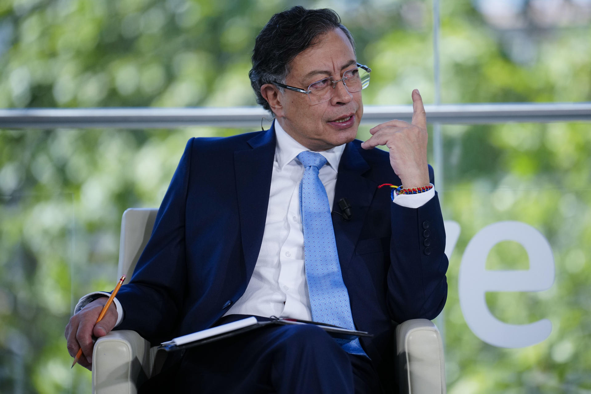 Choque Petro-instituciones: exmagistrados y exministros piden hacer llamado al presidente