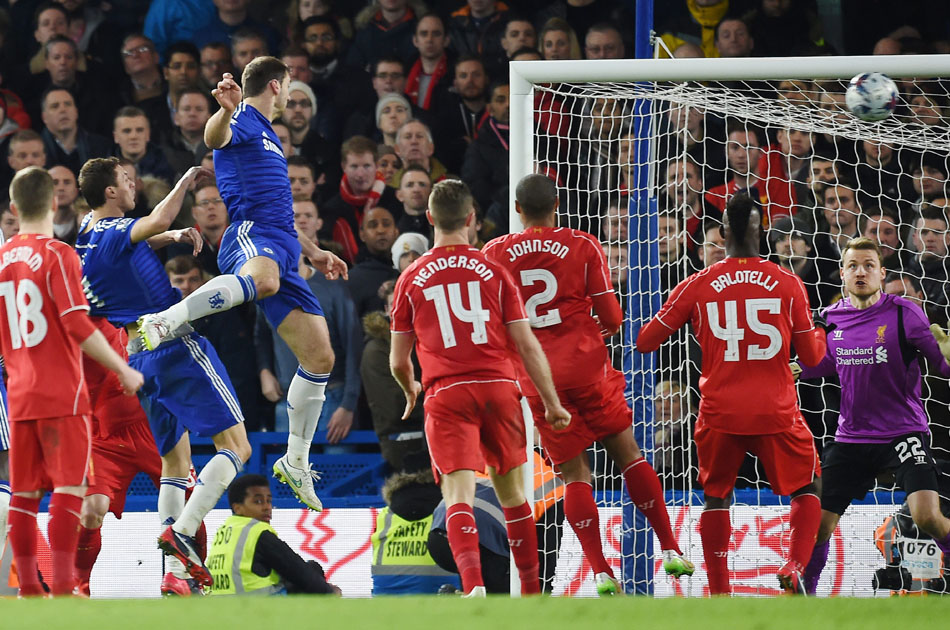 Un gol de Ivanovic en la prórroga mete a Chelsea en la final
