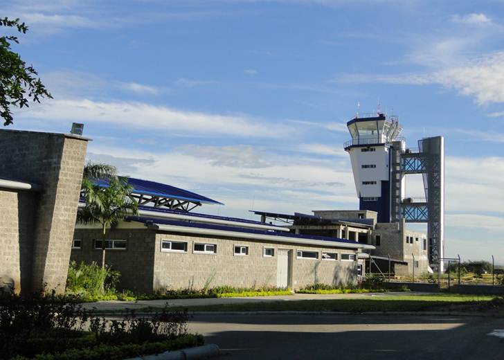 Cierres del aeropuerto Benito Salas afectan a varios sectores en el Huila