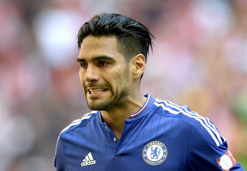 Falcao jugó 11 minutos en la primera fecha de la Premier League