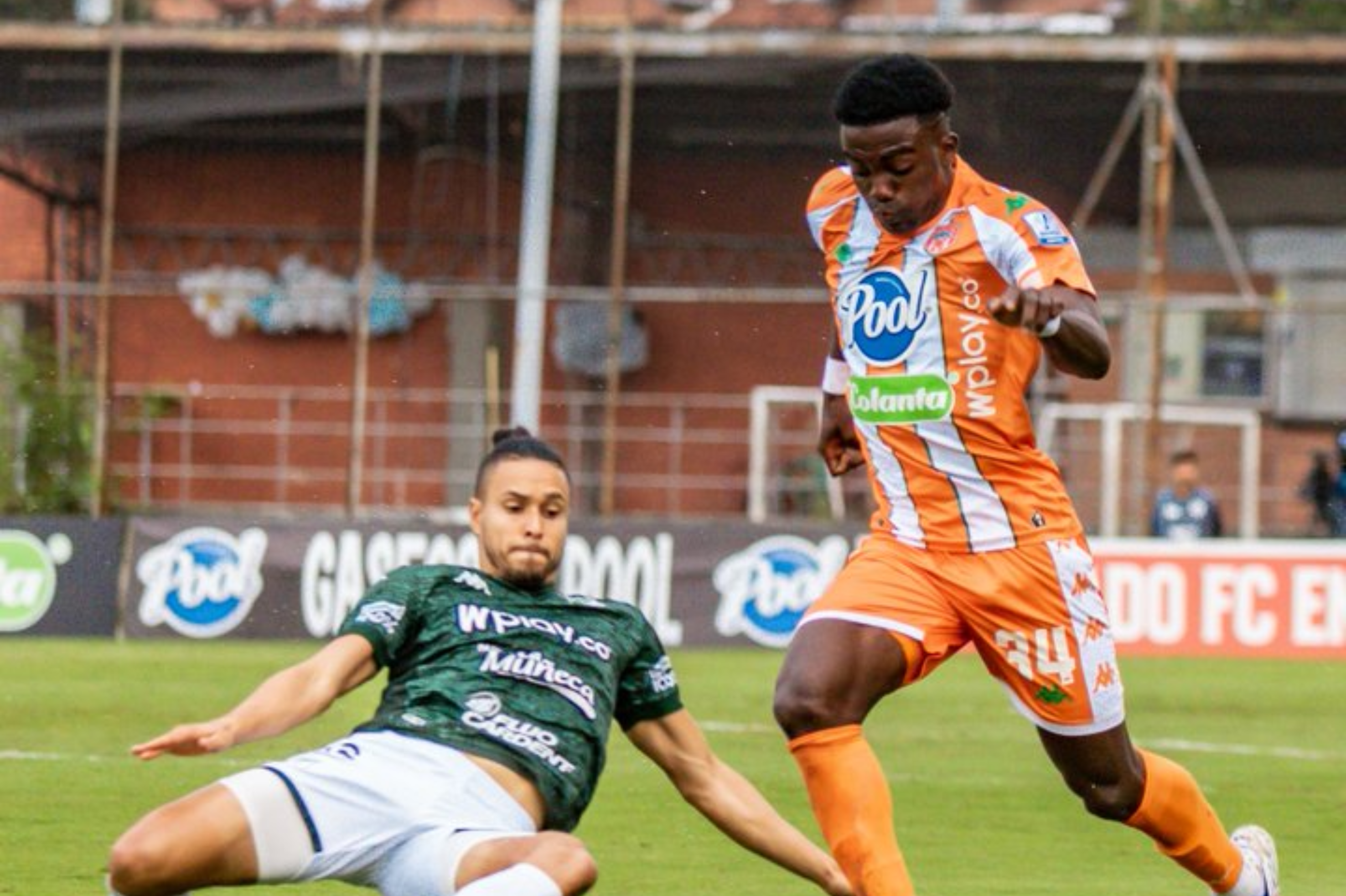 El descenso se definirá en la última fecha, pero ya bajó el primer equipo a la B