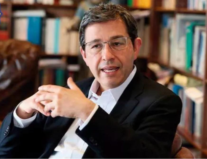“Hace 20 años, los desplazados en Colombia eran totalmente invisibles”: Manuel Cepeda
