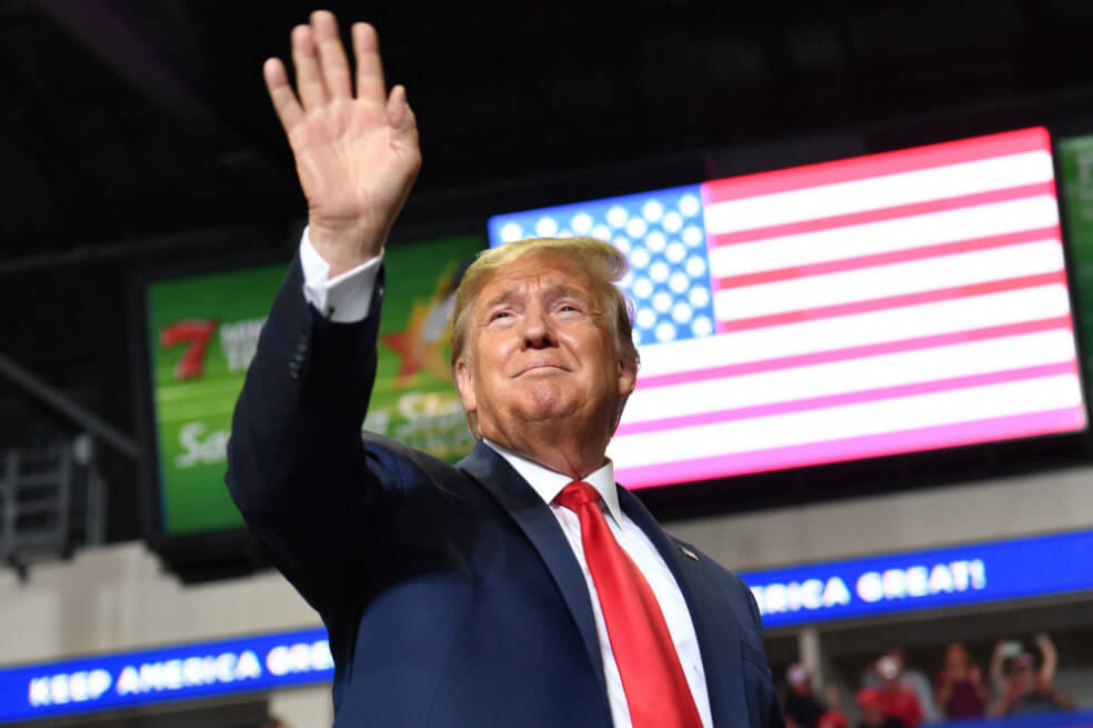 El Espectador le explica: La guerra de Trump contra los científicos