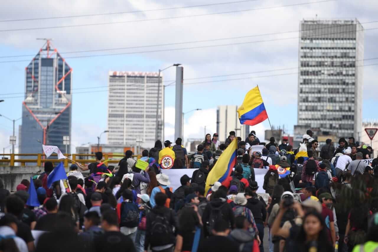 Los jóvenes, protagonistas de la nueva jornada de protestas en Bogotá