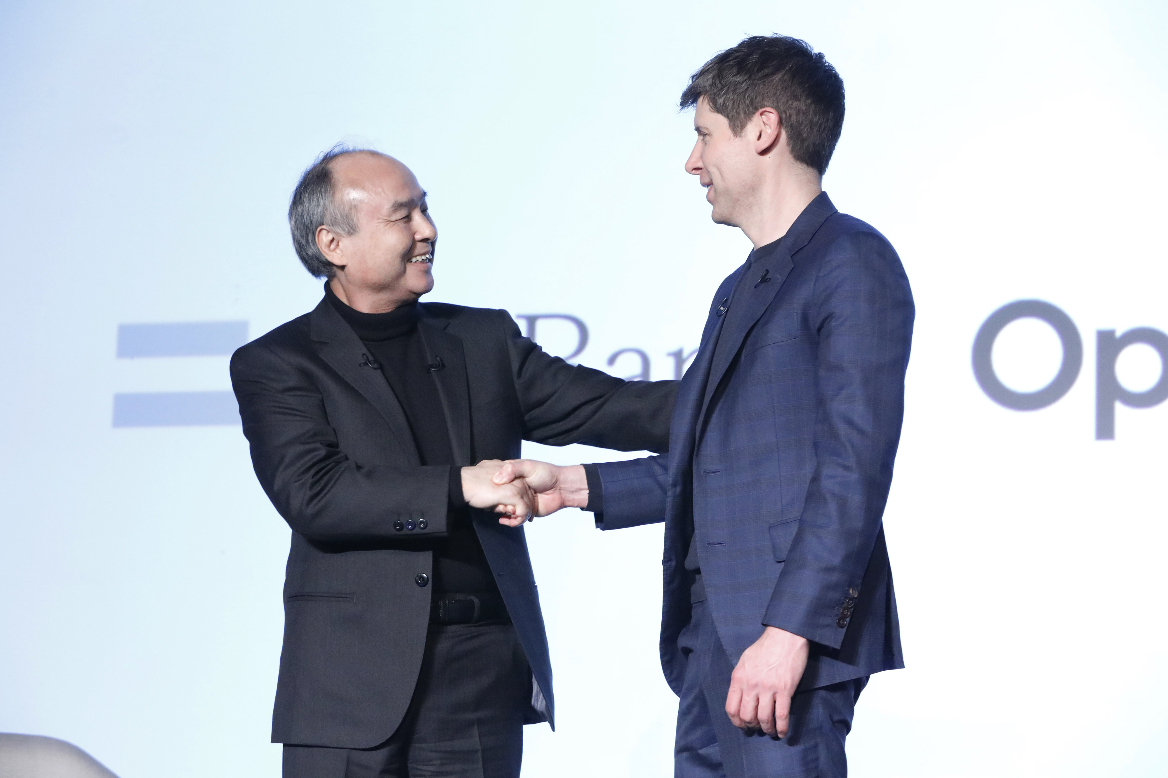 SoftBank, el fondo que invierte en startups, evalúa US$30.000 millones más en OpenAI
