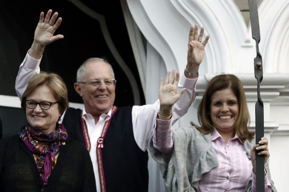 Kuczynski, presidente de Perú por la mínima