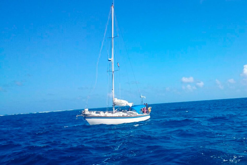 Rescatan a ciudadano holandés que naufragó cerca de San Andrés