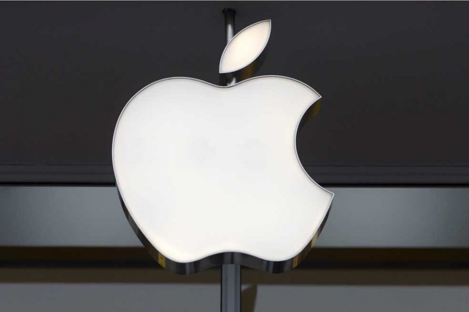 Apple contrata expertos en automóviles