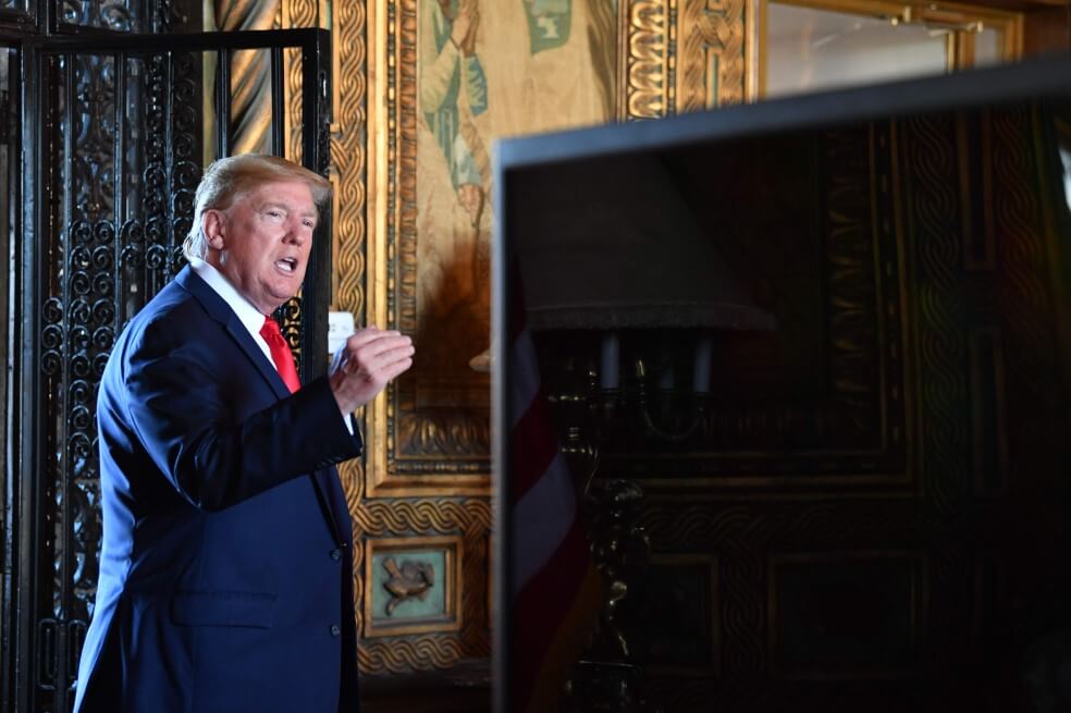 Republicanos buscan apoyo de demócratas para absolver a Trump, ¿lo lograrán?