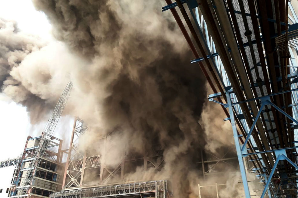 Sube a 26 el número de muertos por explosión en central térmica en India