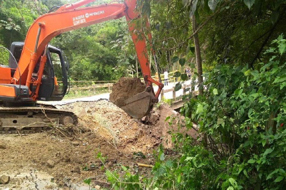 Colapso de puente en Cundinamarca afecta a más de 20.000 personas