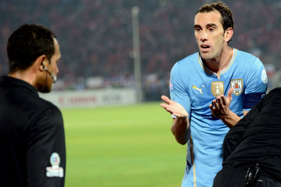 «El favorito es Argentina porque tiene a Messi»: Godín