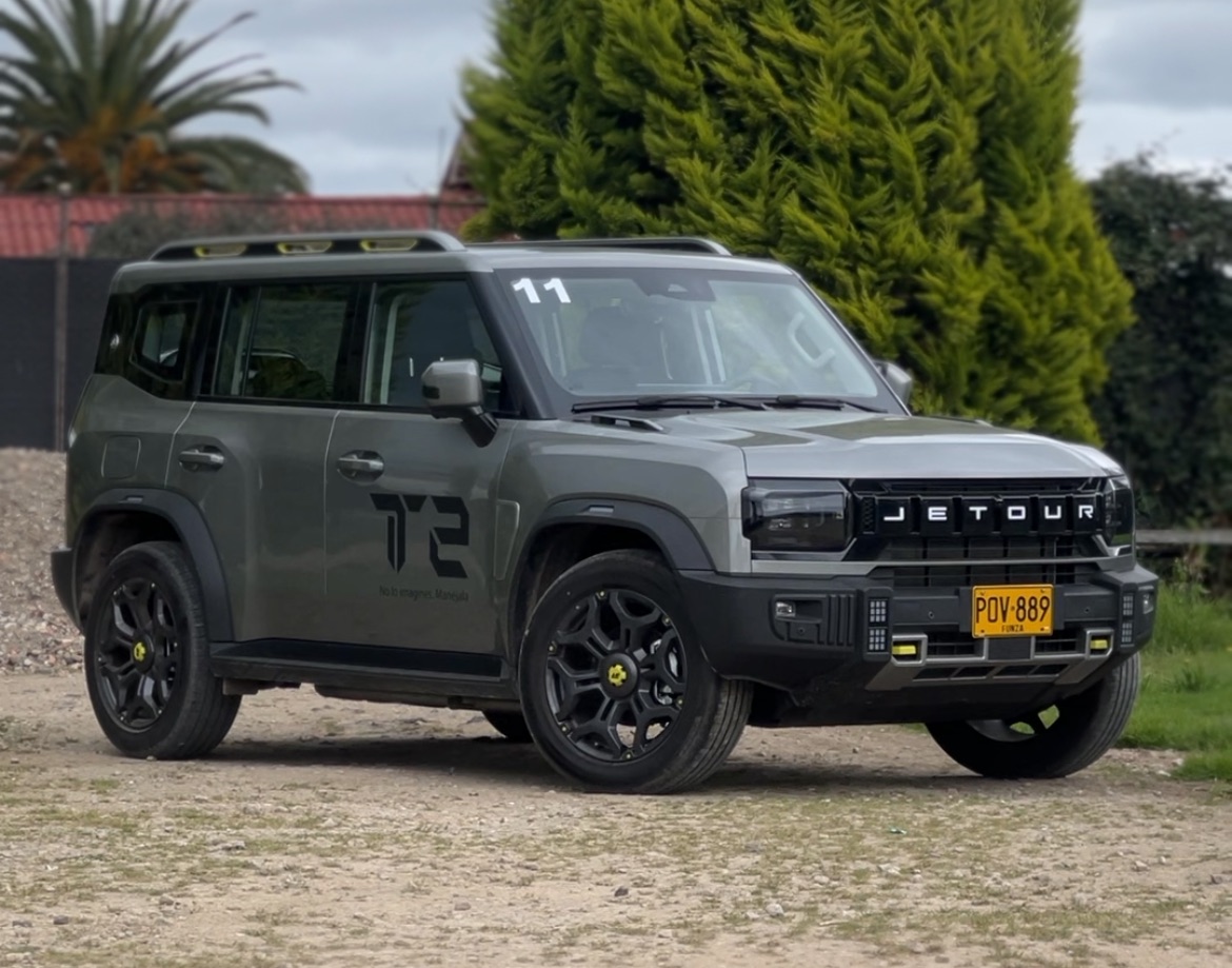 Jetour T2 es el nuevo híbrido enchufable de la marca china en Colombia