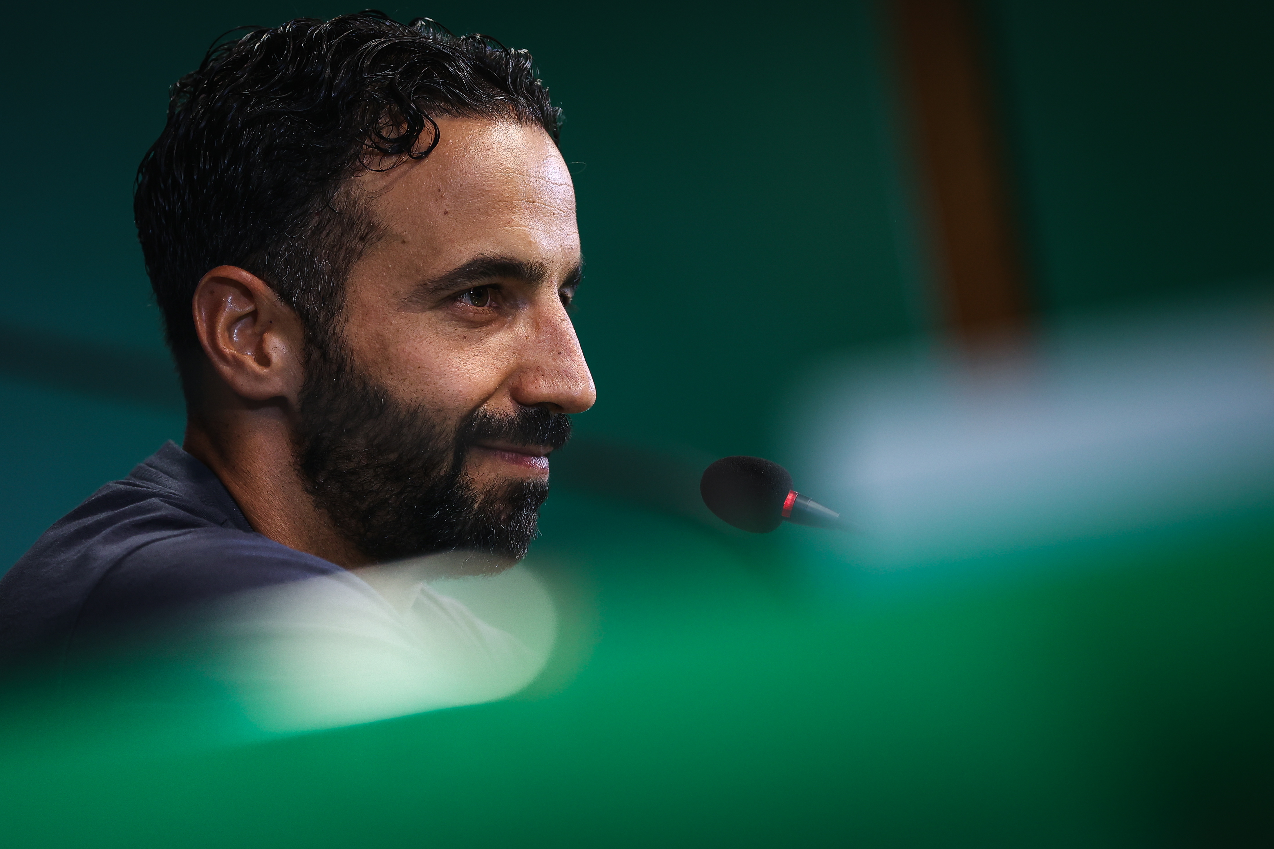Lisbon (Portugal), 16/09/2024.- Sporting CP head coach Ruben Amorim addresses a press conference at the Alvalade Stadium in Lisbon, Portugal, 16 September 2024. Sporting CP will face LOSC Lille in their first match of the UEFA Champions League 2024-25 season on 17 September 2024. (Liga de Campeones, Lisboa) EFE/EPA/RODRIGO ANTUNES