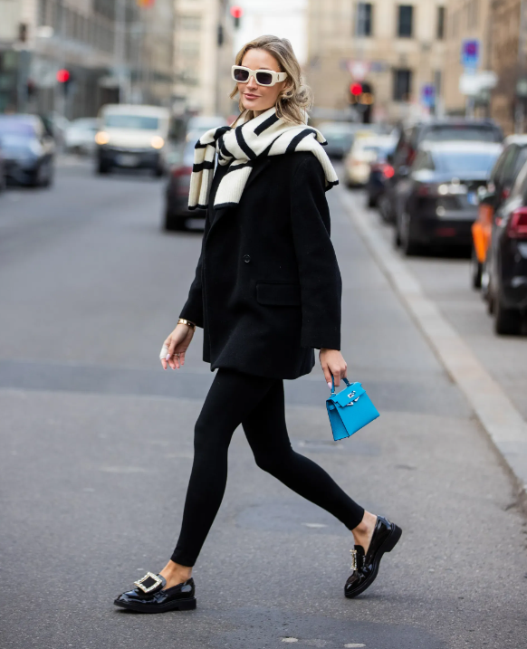 Leggings con mocasines