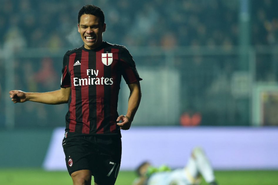 Bacca habría rechazado al Barcelona, estaría apuntando al PSG