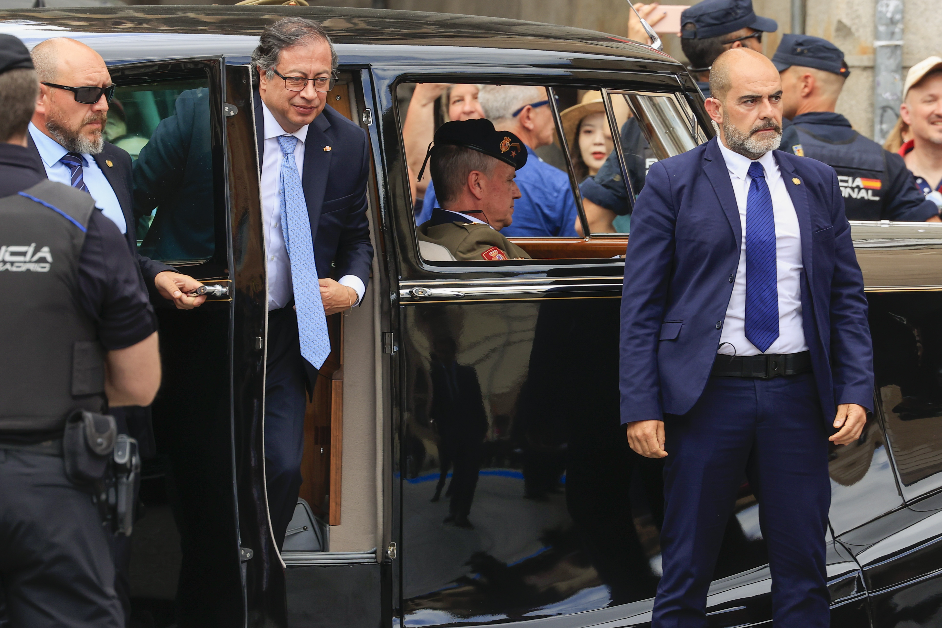 Petro: “Algunas personas que convoqué al Gobierno se dedicaron a hacer trampas”