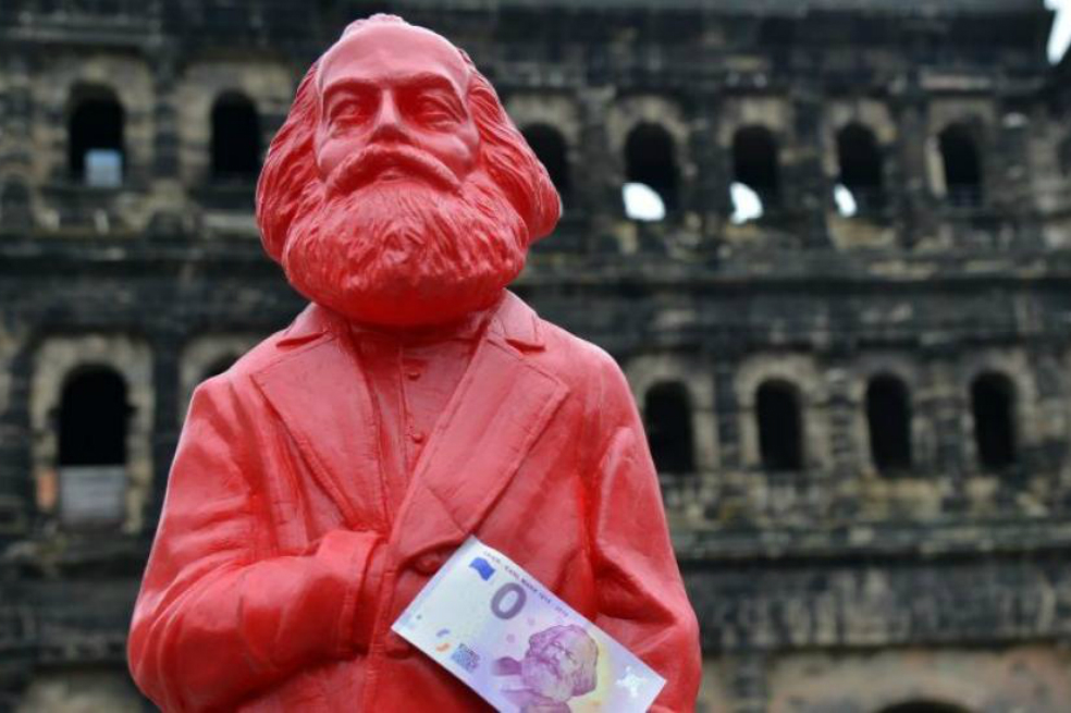 Realizan gran exposición artística en Rusia en homenaje a Carlos Marx