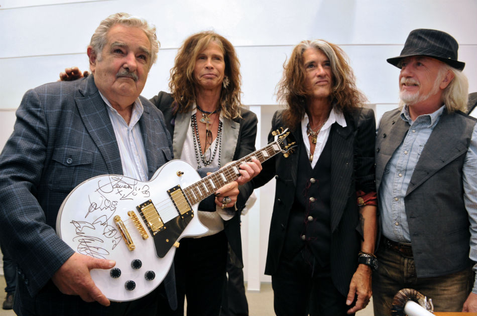 La banda Aerosmith con el presidente José Mujica