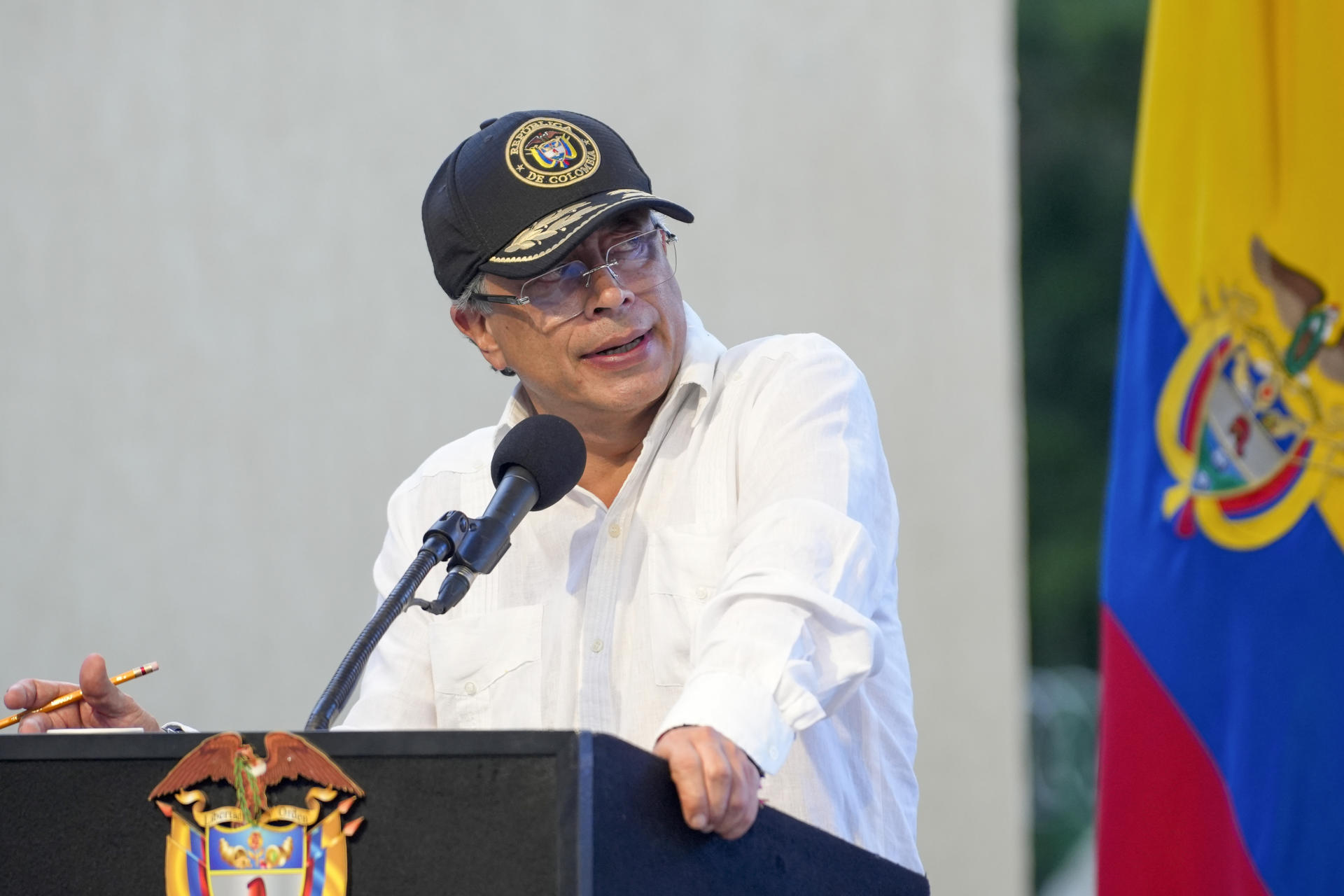 Chocan versiones de Medicina Legal y del presidente Petro sobre cuerpos calcinados en Nariño