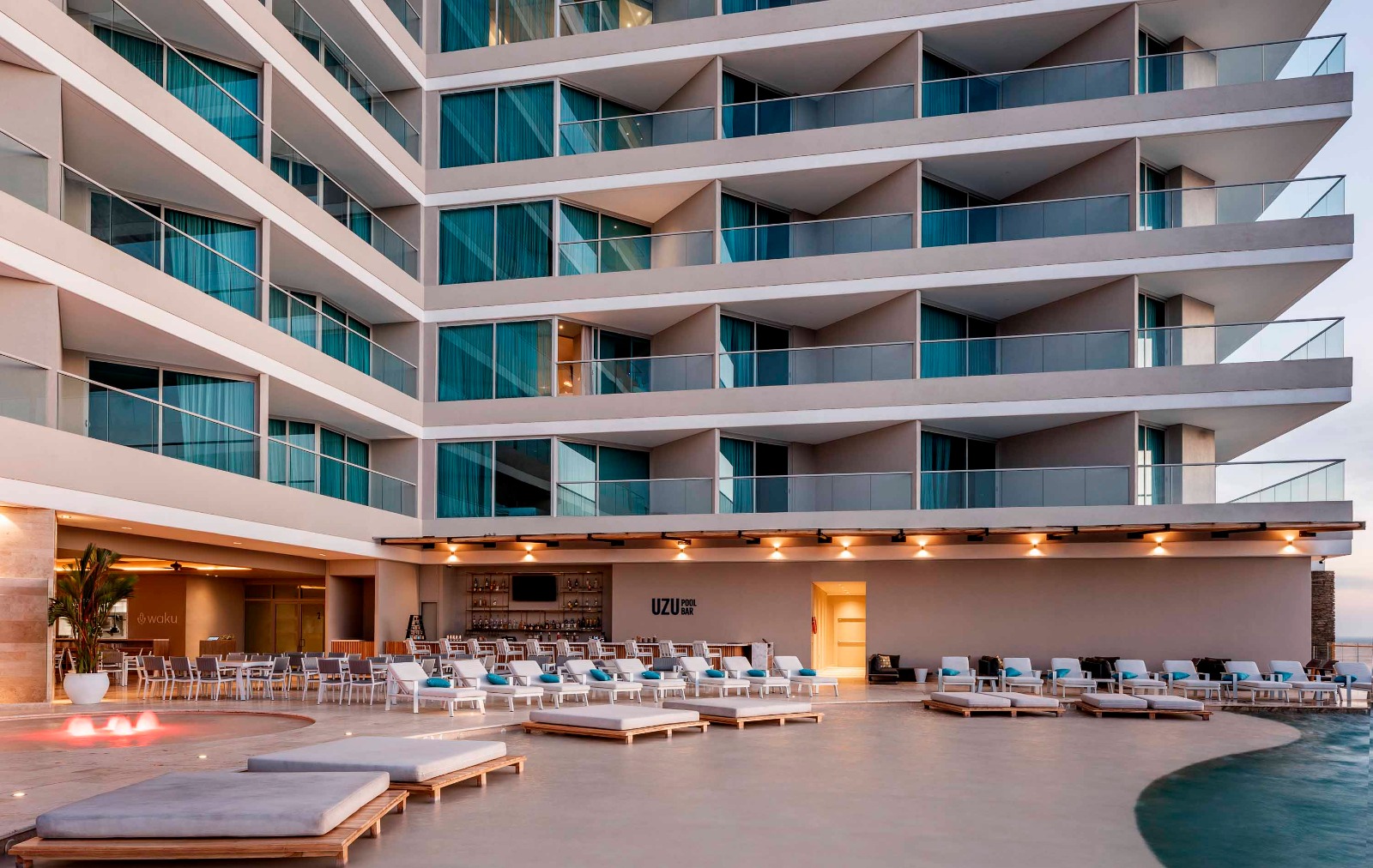 Hilton Santa Marta cuenta con 261 habitaciones, cinco restaurantes, dos piscinas y 1.000 metros cuadrados para eventos y reuniones.