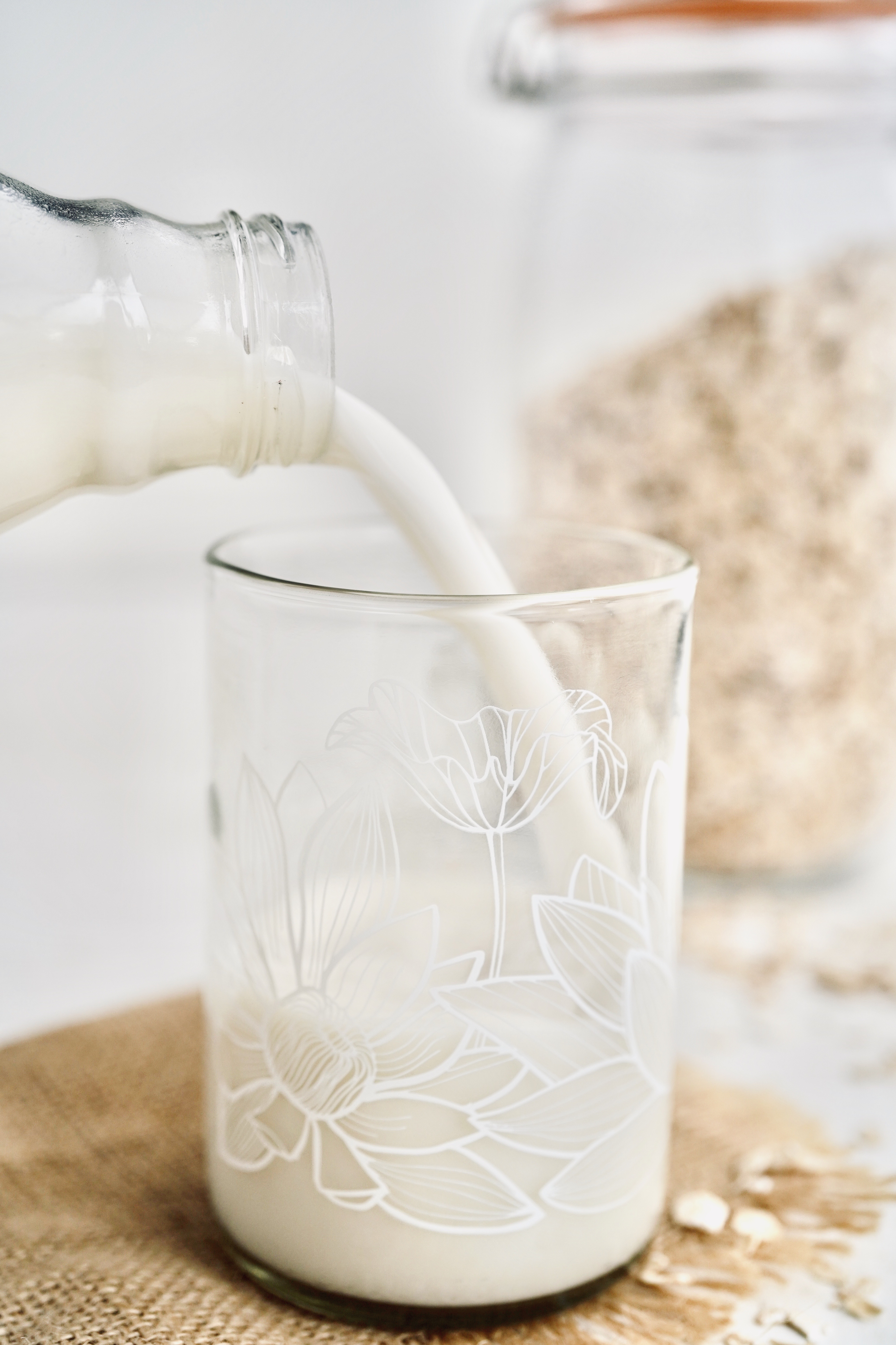 Ya sea de almendras, arroz o avena, las bebidas vegetales han cobrado cada vez mayor popularidad por sus aportes nutricionales.