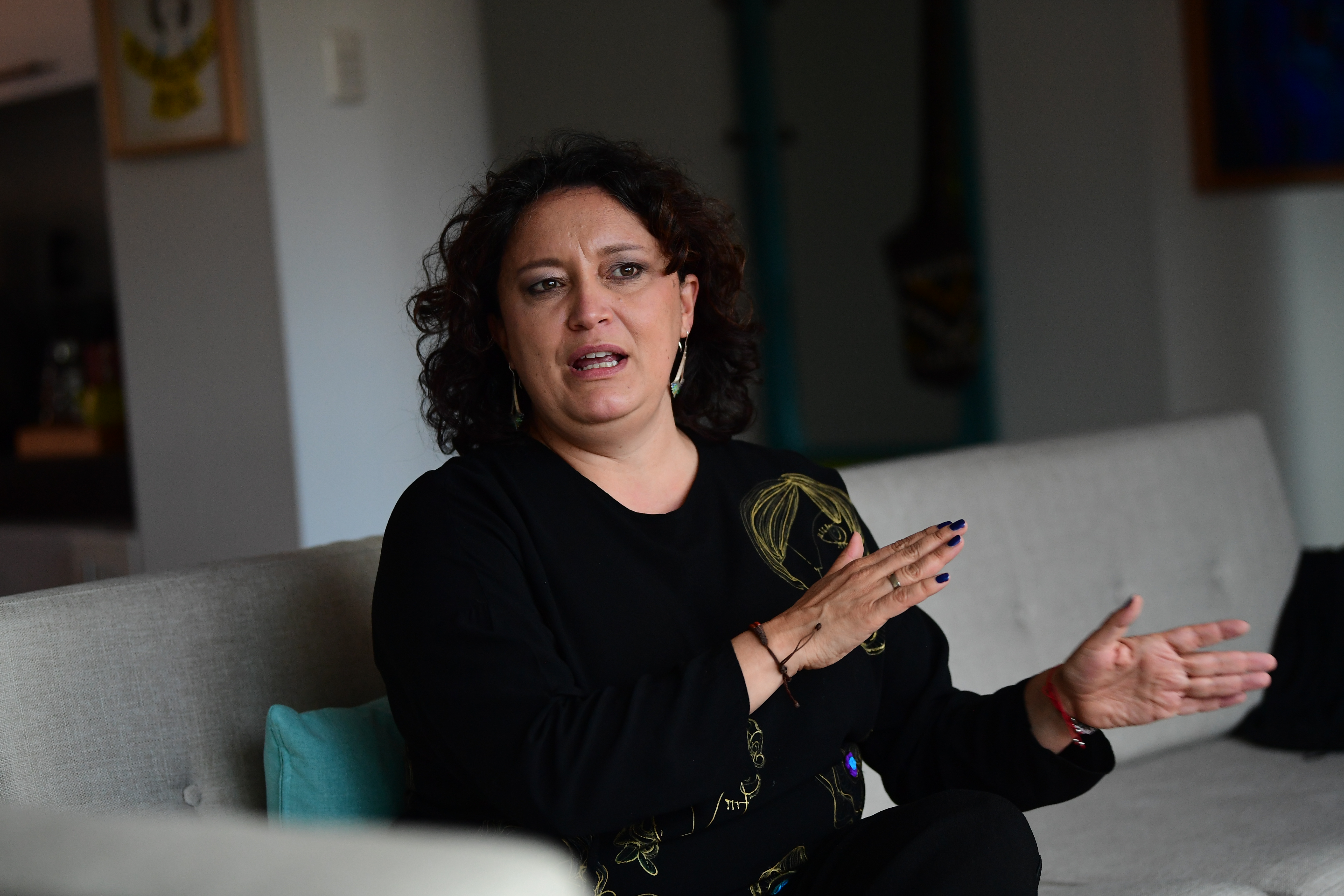 Cierran investigación contra Angélica Lozano por presuntos pagos irregulares del Metro
