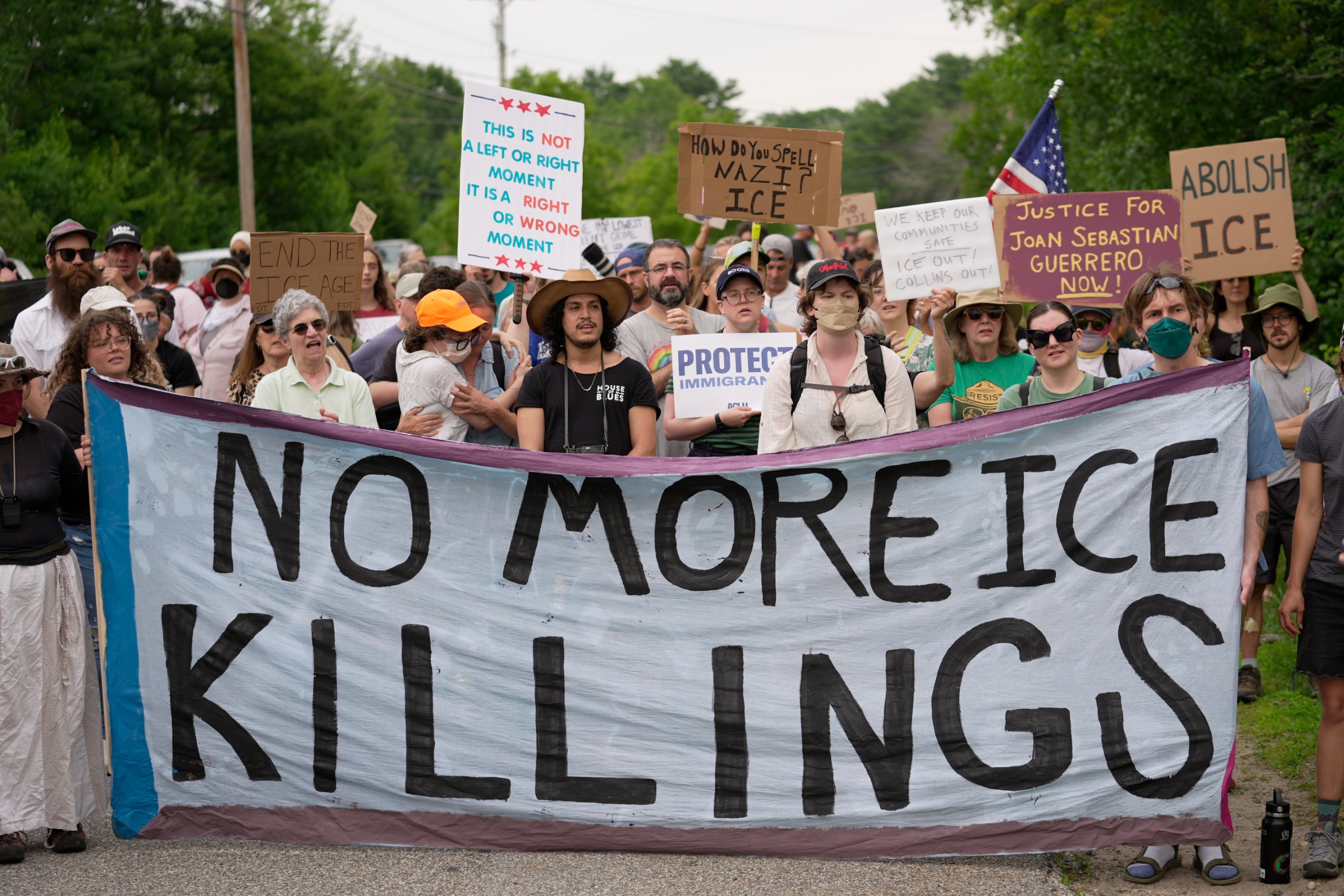 Manifestación en la que se pide que paren los asesinatos del ICE en Estados Unidos.