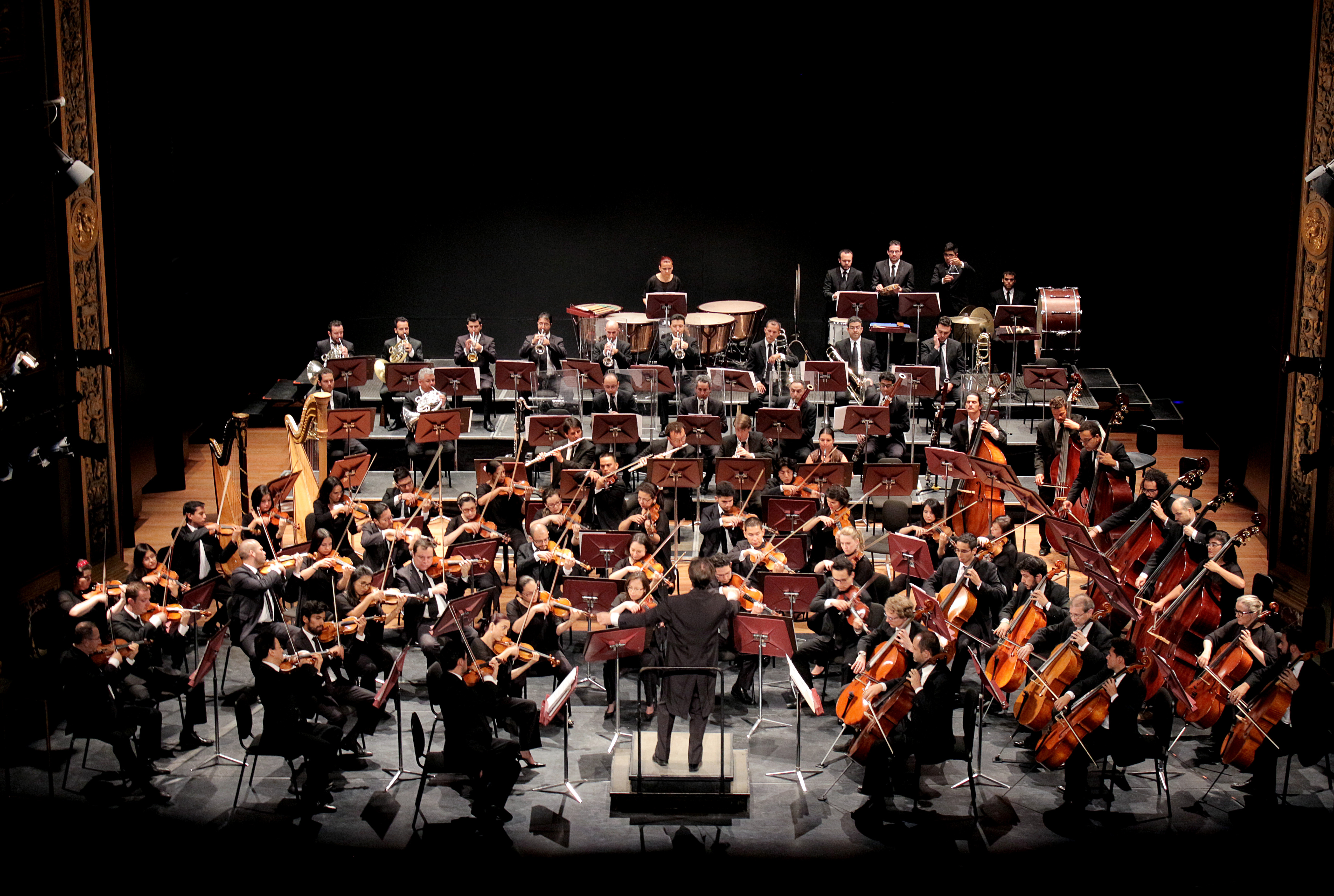 Teatro Metropolitano de Medellín celebrará sus 35 años con concierto sinfónico