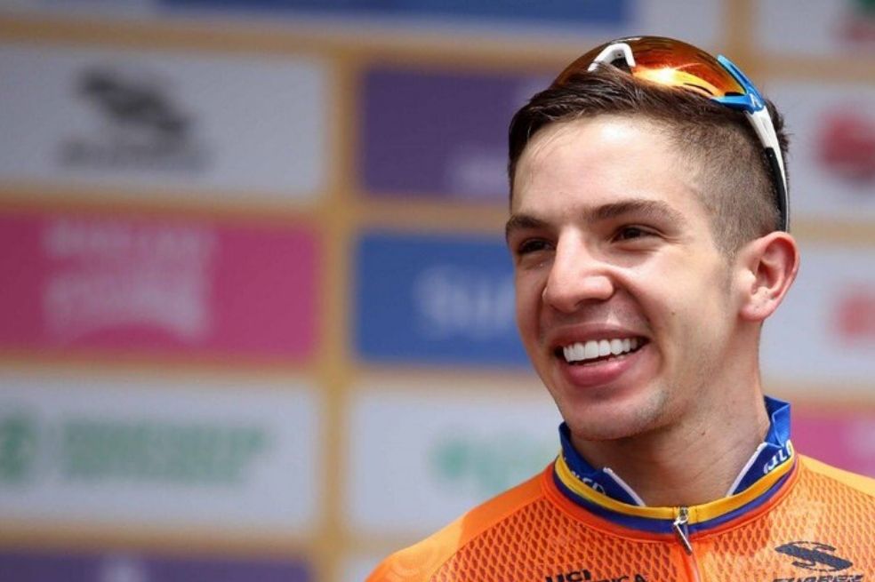 Álvaro Hodeg vuelve a competir en el Giro de Sicilia tras año y medio lesionado