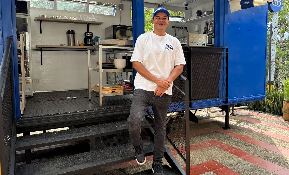 El emprendimiento que cocina oportunidades sobre ruedas