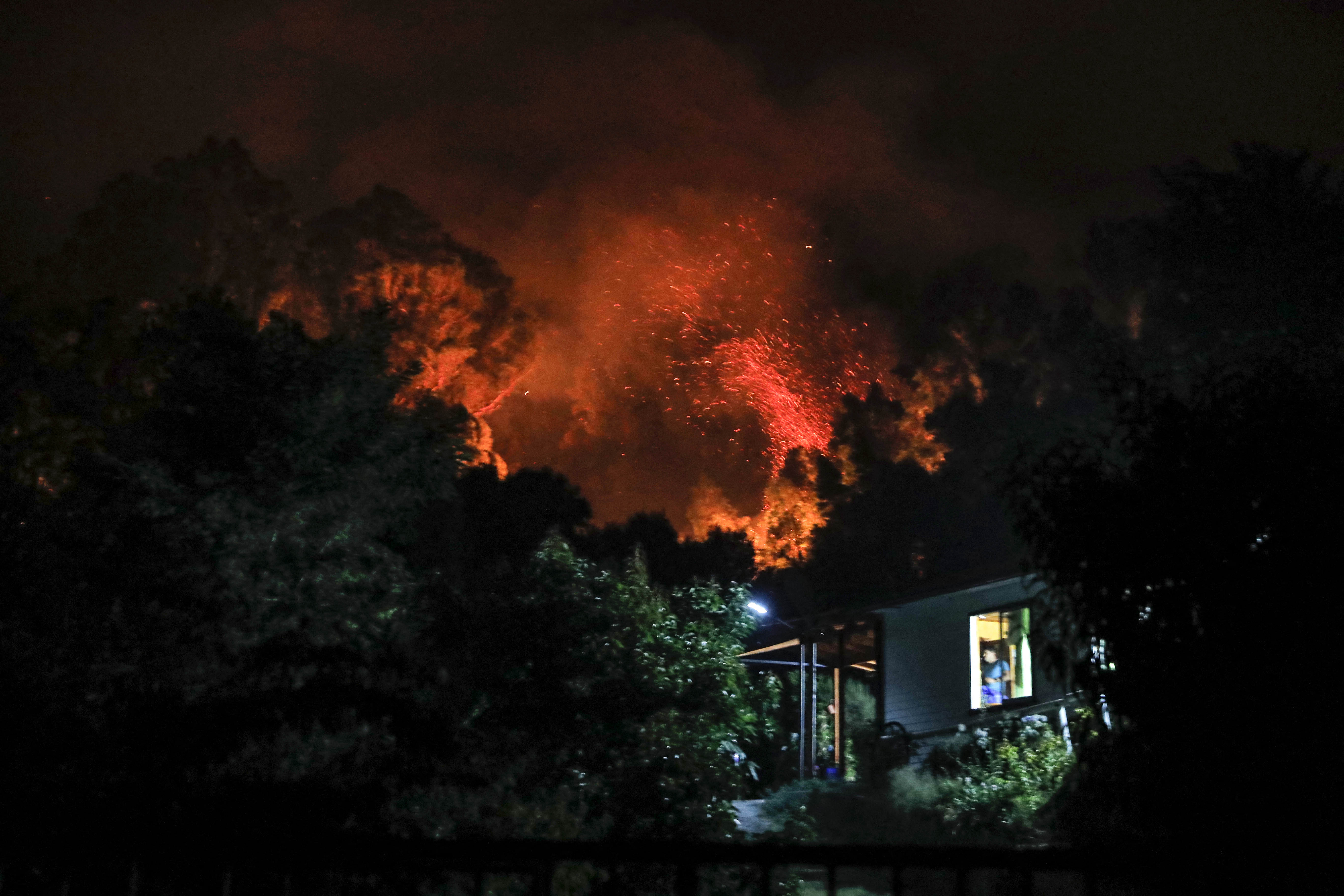 En fotos: continúa la tragedia en Chile por los incendios forestales