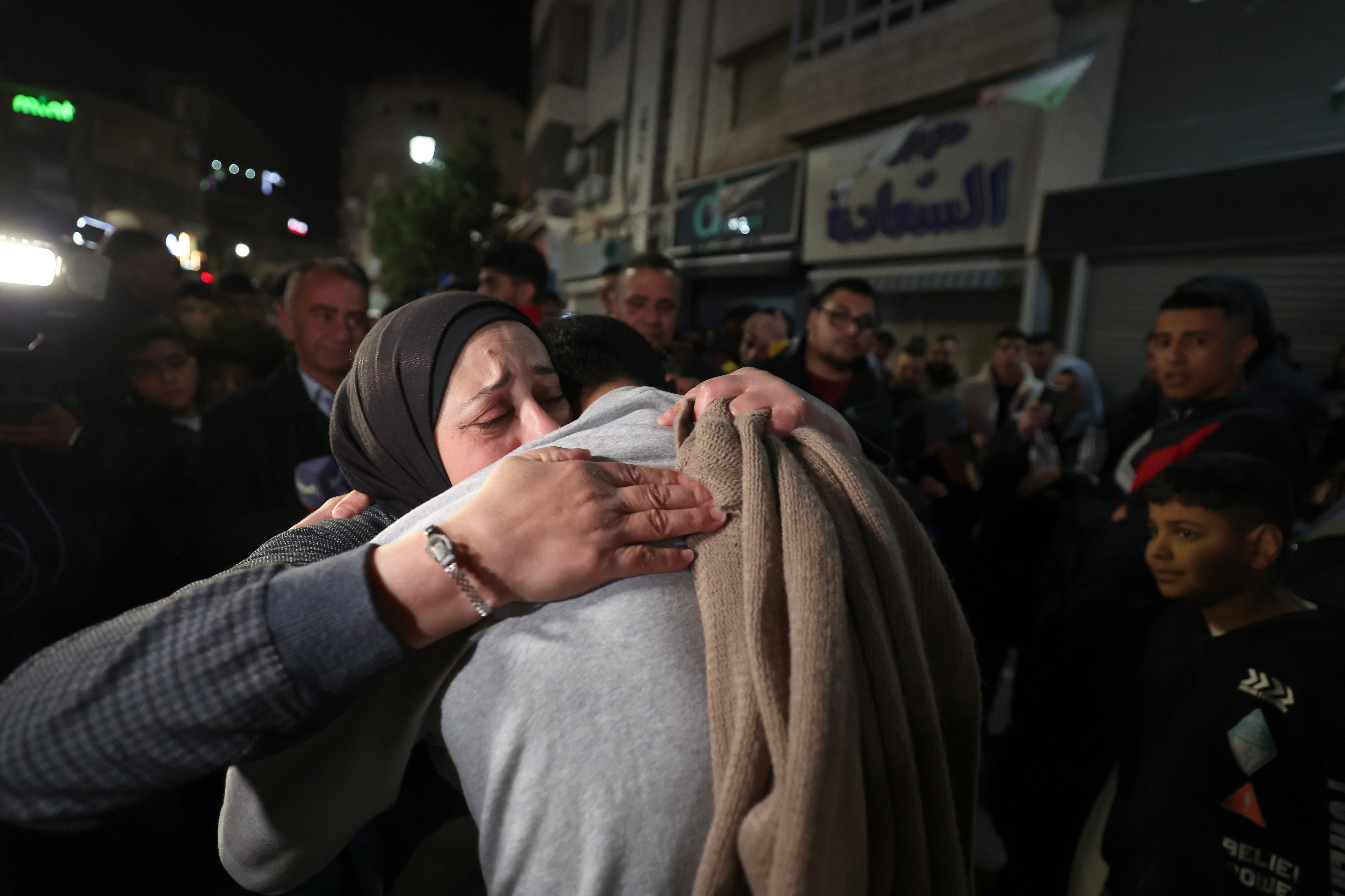 Guerra en Gaza: Israel y Hamás extienden la tregua por dos días más