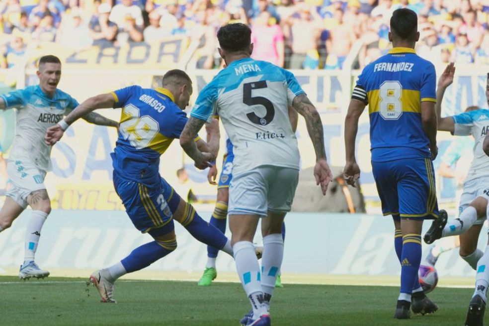 Video: ¡Vergonzoso! 10 expulsados en final entre Boca y Racing