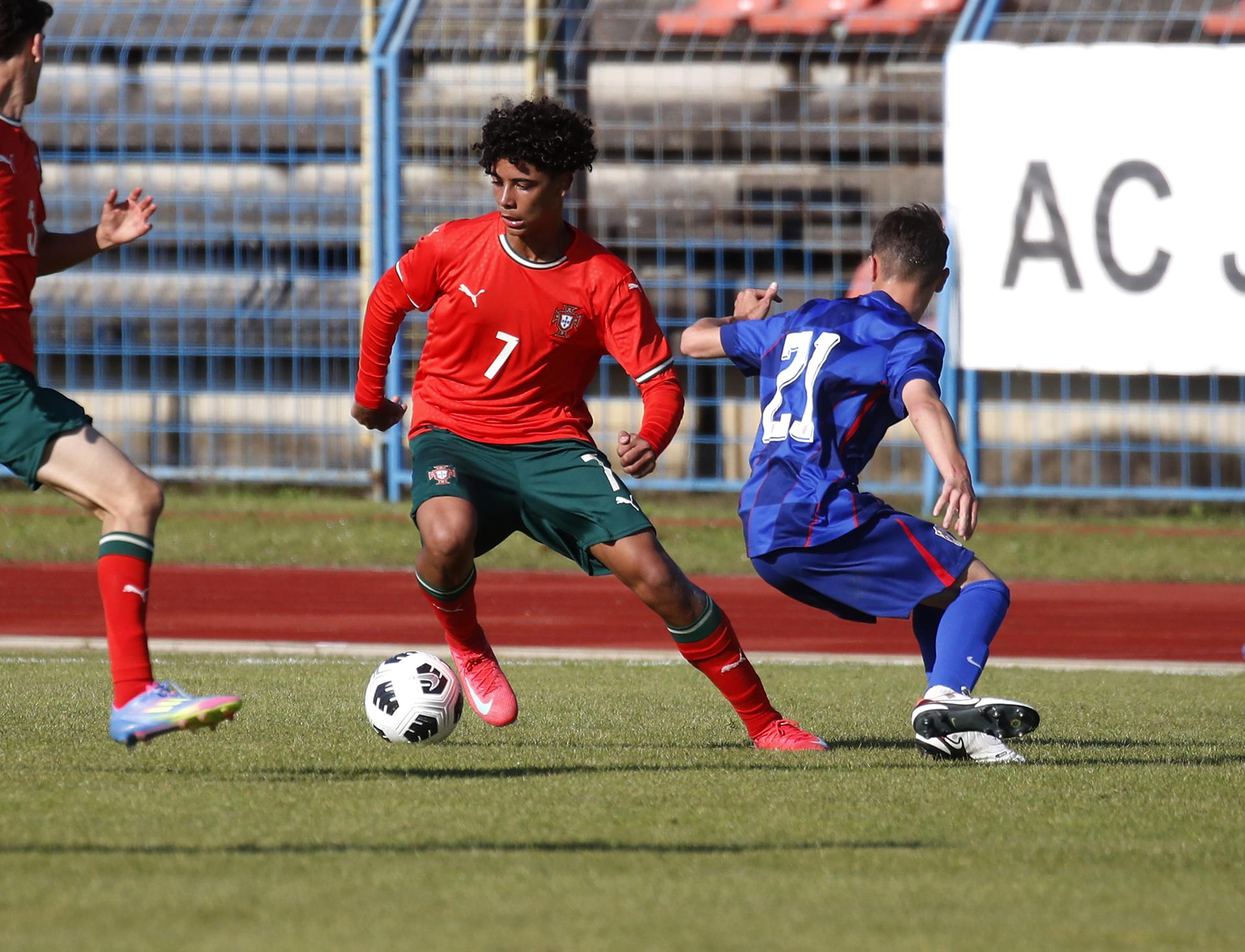 Así le fue a Cristiano Ronaldo Júnior en su debut con la sub-16 de Portugal