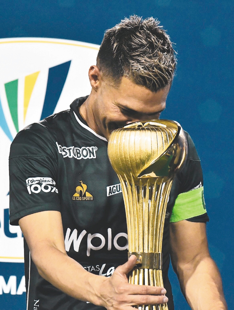 El perfume no se acaba: Teo Gutiérrez renovó con Deportivo Cali
