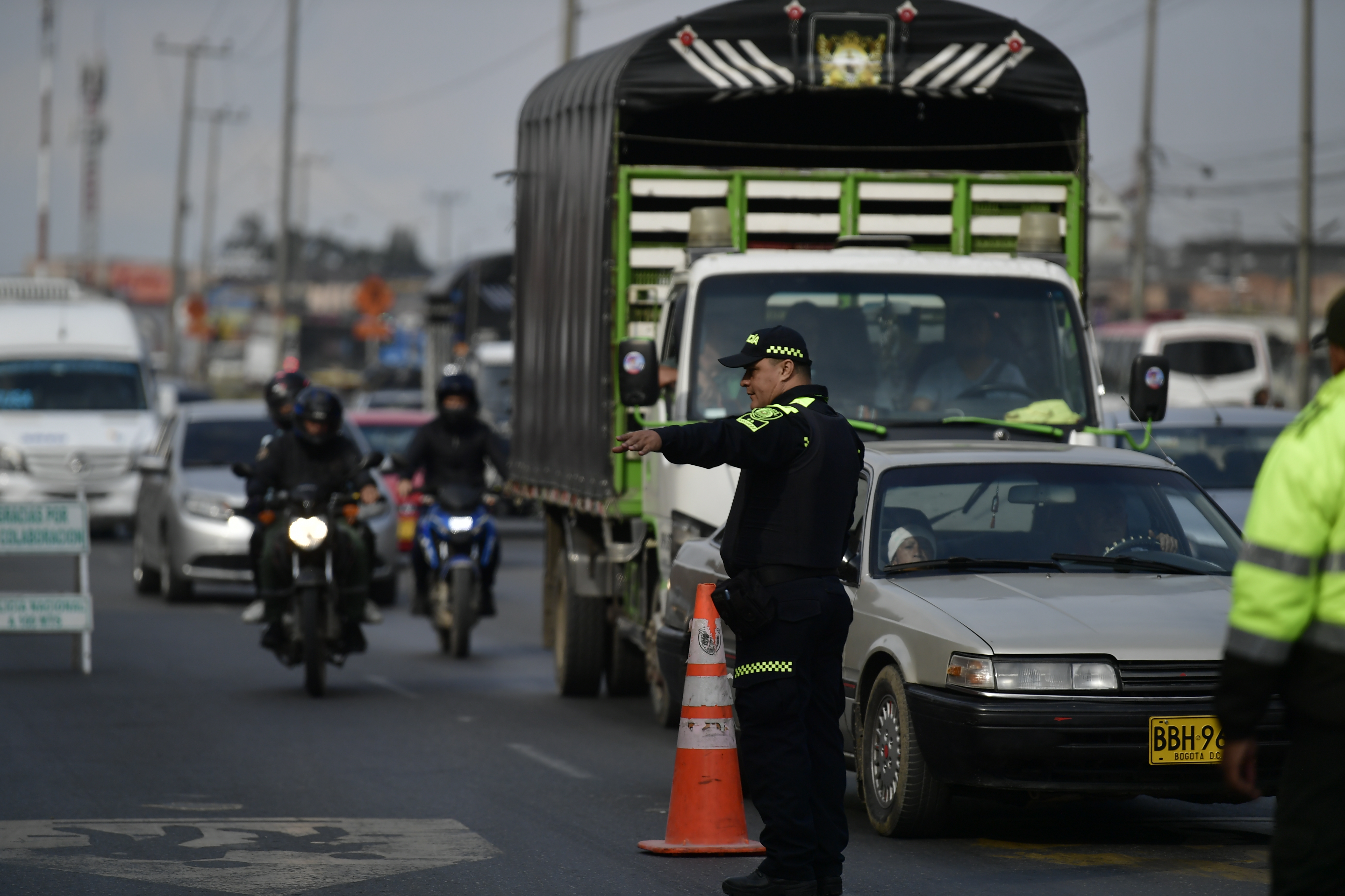 Parrilla del carro: ¿qué se puede llevar como carga y qué no según la norma?