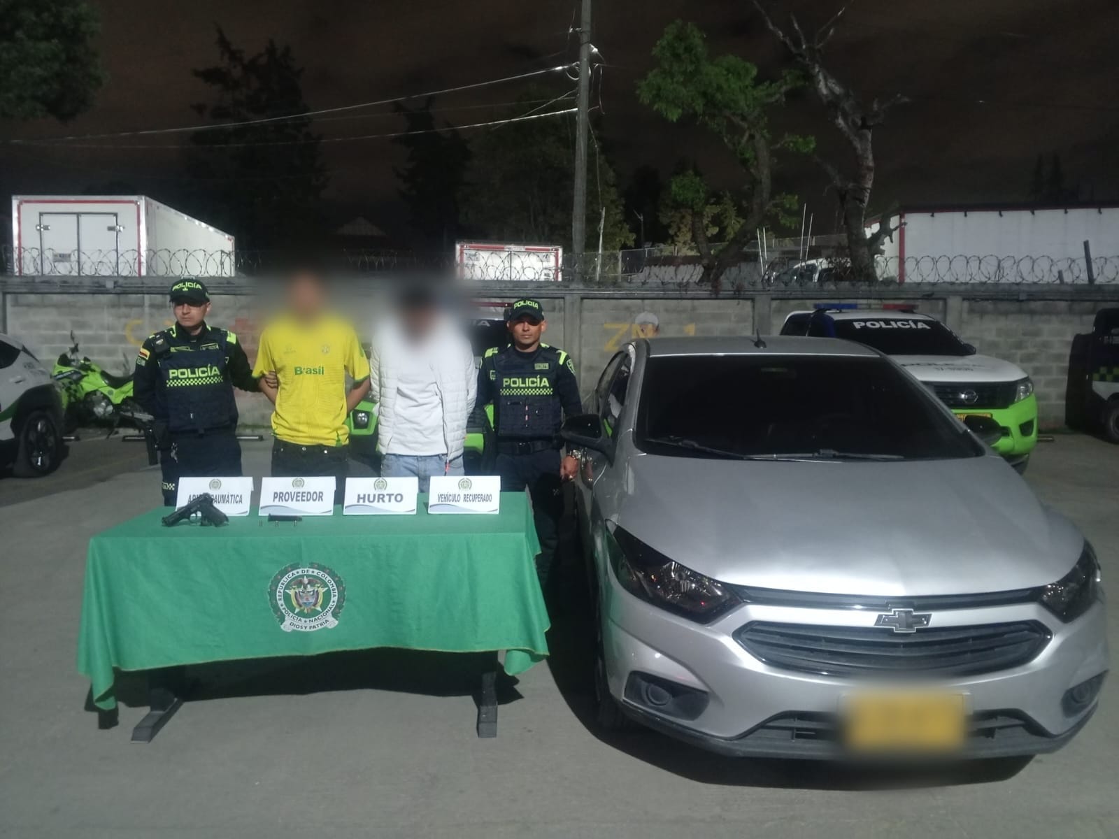 Cinco capturados tras fallido robo de cuatro vehículos en diferentes sectores de Bogotá