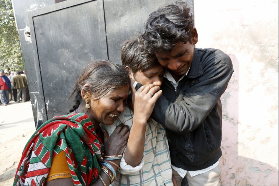 Cerca de 36 muertos dejó estampida en estación ferroviaria en India