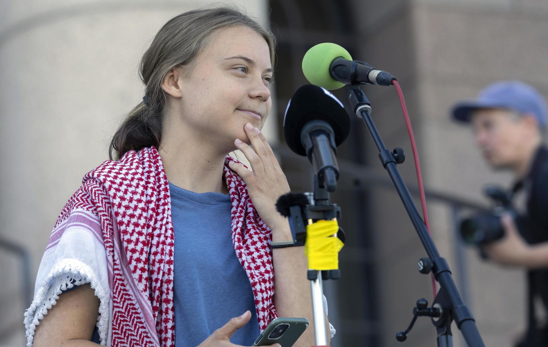 Detienen a Greta Thunberg en Londres por protestar en apoyo a activistas palestinos
