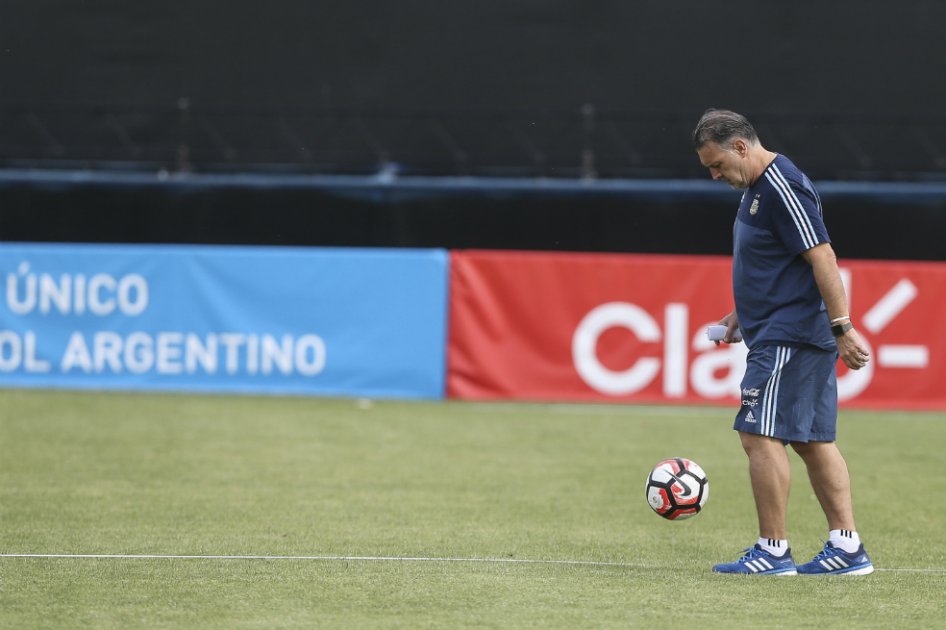 Martino espera a Messi
