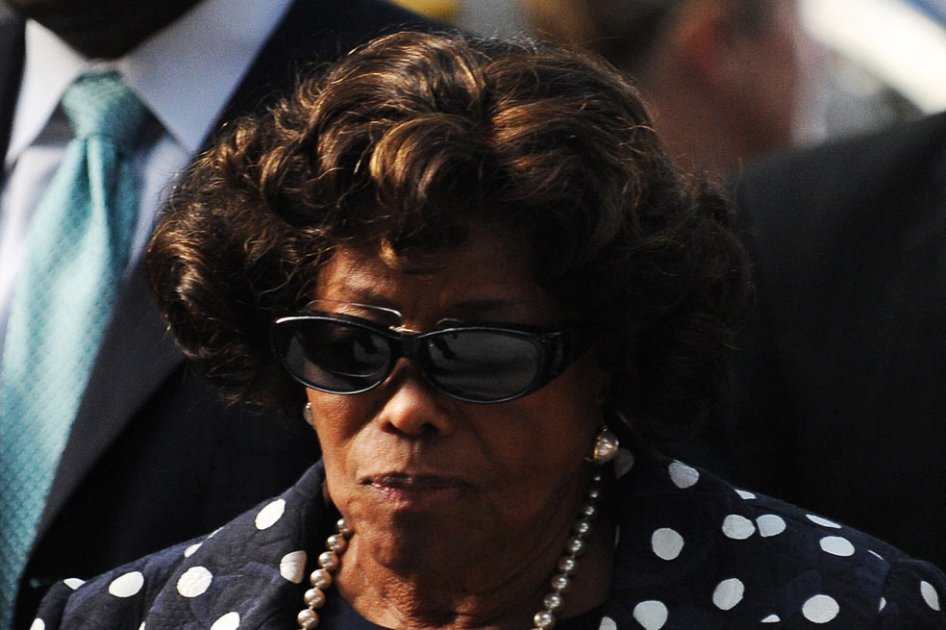 Madre de Michael Jackson, acusada de «extorsionar» a empresa AEG Live