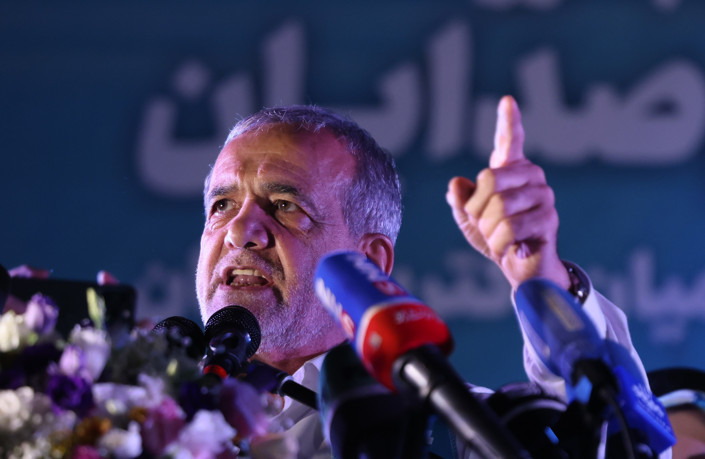 Irán escogió a Pezeshkian, un cirujano, como su nuevo presidente en remplazo de Raisi