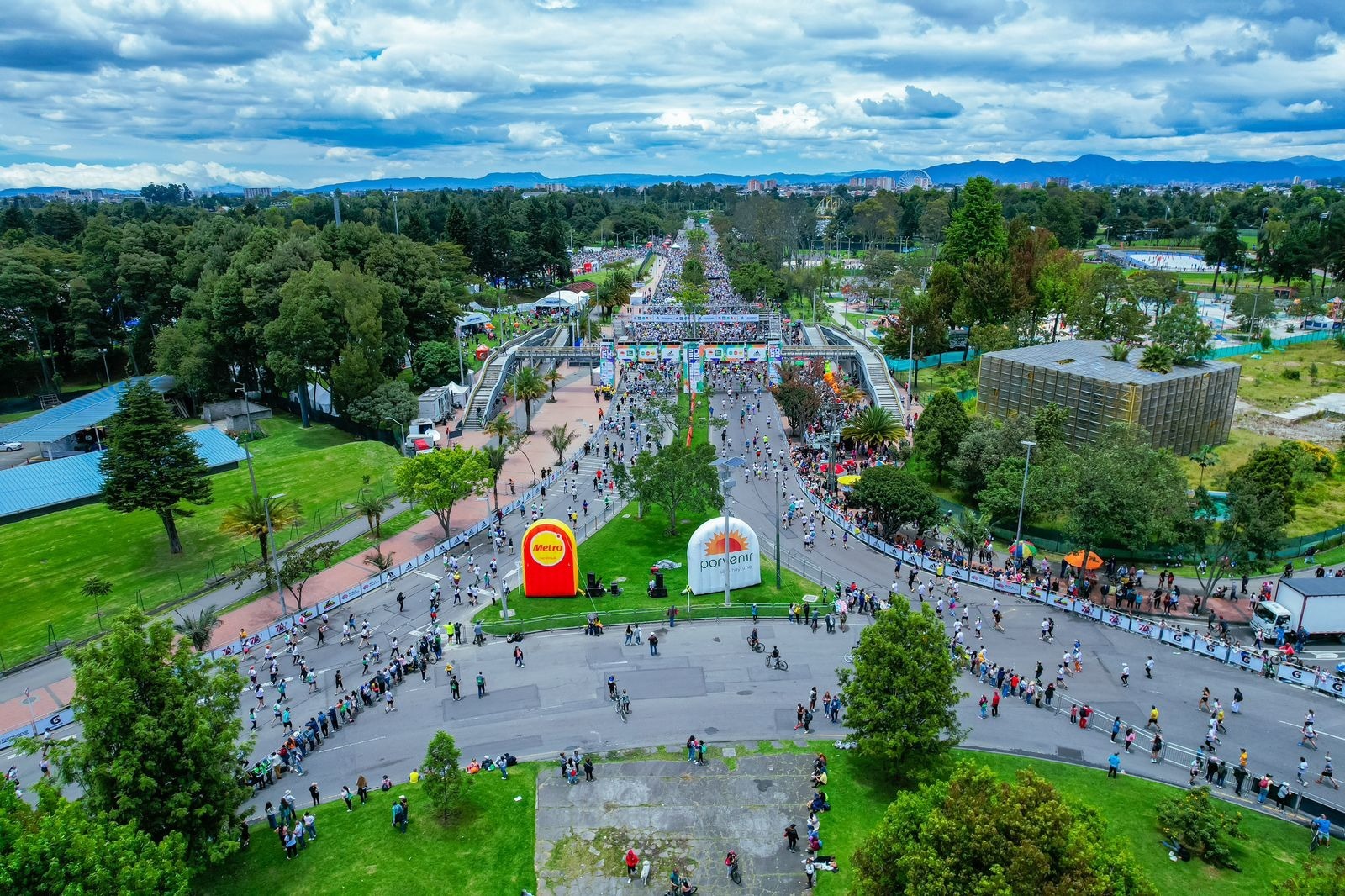 Media Maratón de Bogotá: recorrido, horarios y cierres para este domingo