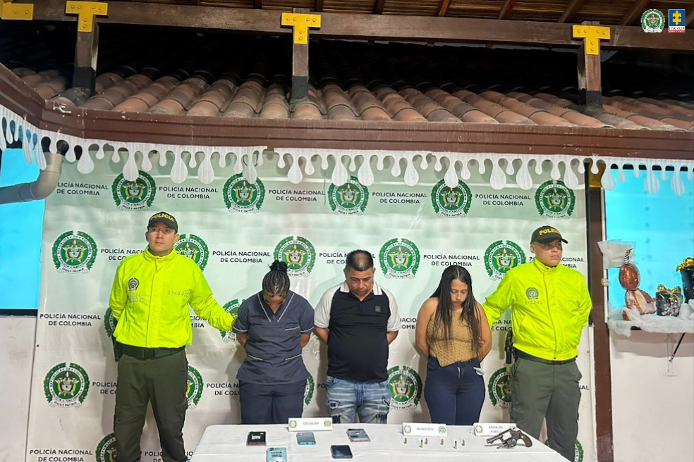 A la cárcel cinco personas que estarían involucradas en robo a joyería en el que murió un policía