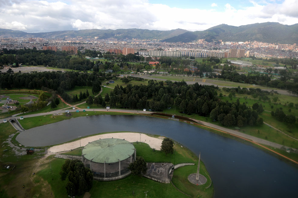 Petro, quedado en la construcción de parques
