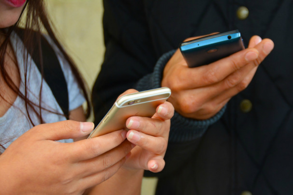Ondas de celulares y aparatos enfrentan a científicos y jueces