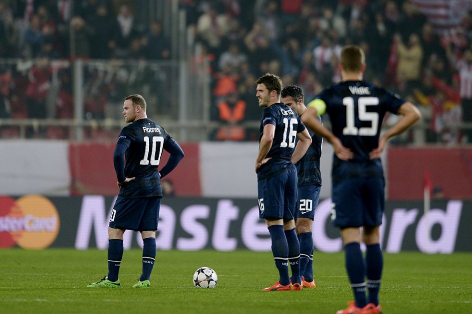 Manchester United fue sorprendido por el Olympiakos en la Champions