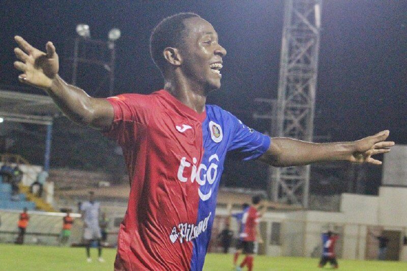 Bryan Gil, la promesa colombiana que quiere la selección de El Salvador