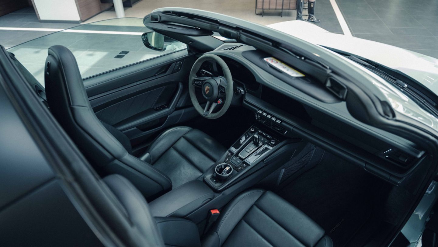 Porsche presenta en Colombia el nuevo 911 Carrera GTS híbrido